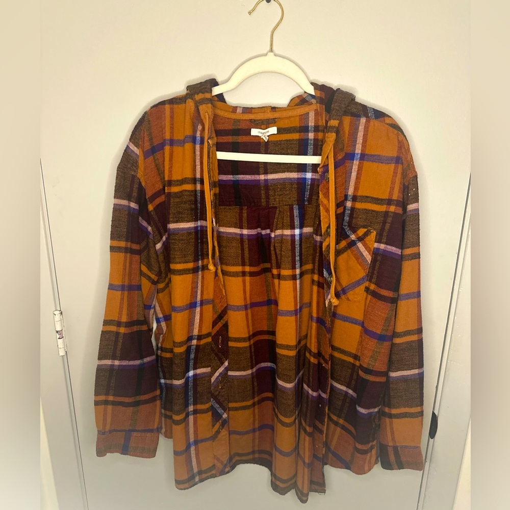 Maurices Plaid Flannel with Hood Size XXL